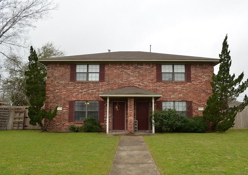 1st image of 1916 Holleman Dr