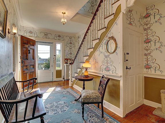 3rd image of 47 Peirce St