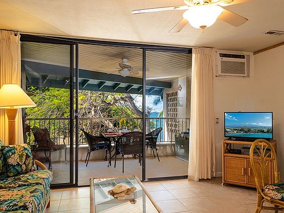 3rd image of 75-5888 Alii Dr