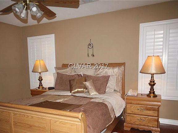 3rd image of 6279 Stone Hollow Ave