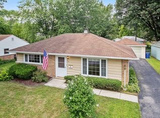 312 Sauganash St, Park Forest, IL