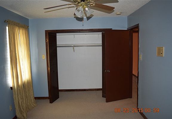3rd image of 4727 Charlmark Dr