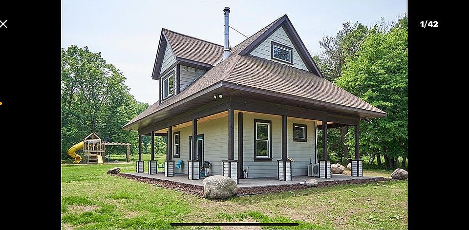 1st image of 3126 44th St SW