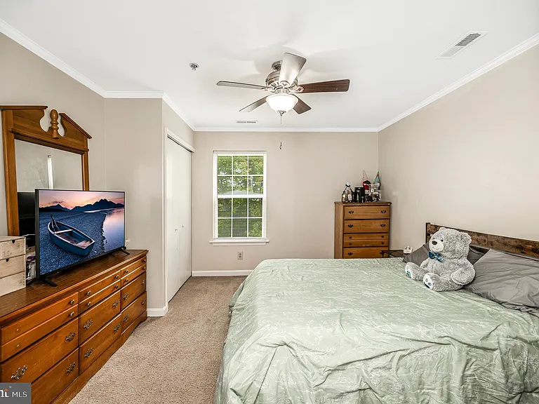 75 Fern Oak Cir #303 — Photo 28