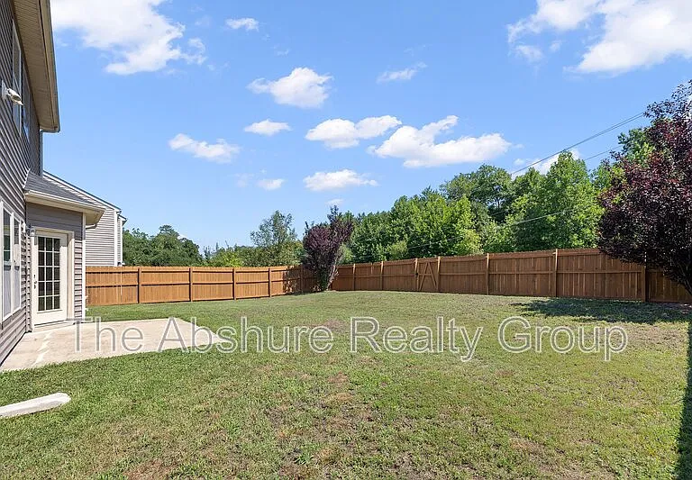 609 Timber Mdw — Photo 39