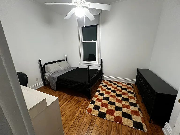 1132 E Breckinridge St — Photo 3