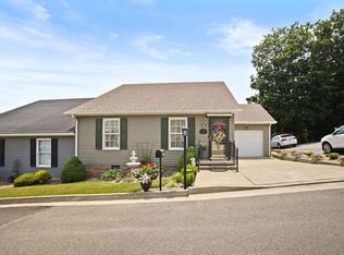 111 Southgate Ct, Grayson, KY 41143