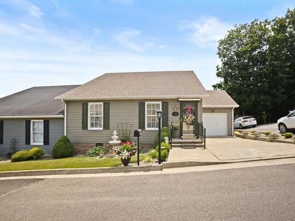 111 Southgate Ct, Grayson, KY 41143