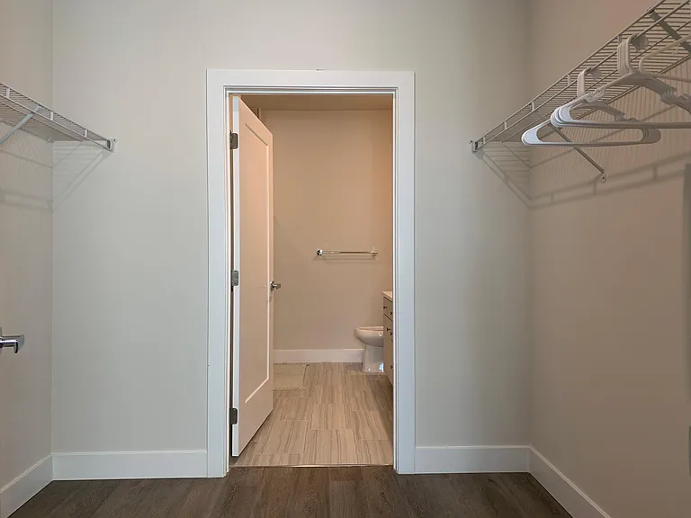 1761 Old Meadow Rd #313 — Photo 9