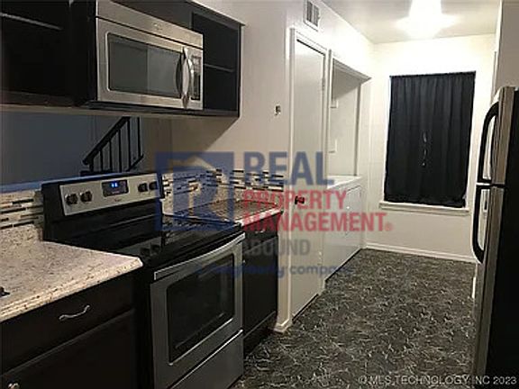5th image of 2222 E 66th Pl S #1202
