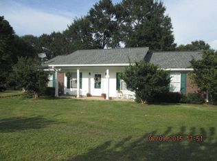 1214 Tower Rd, Ellisville, MS 39437