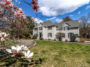 7 Kennedy Ct, New Milford, CT 06776