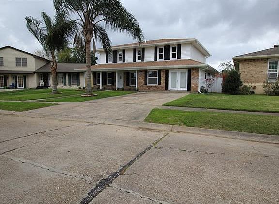 3rd image of 340 Woodmeade Ct