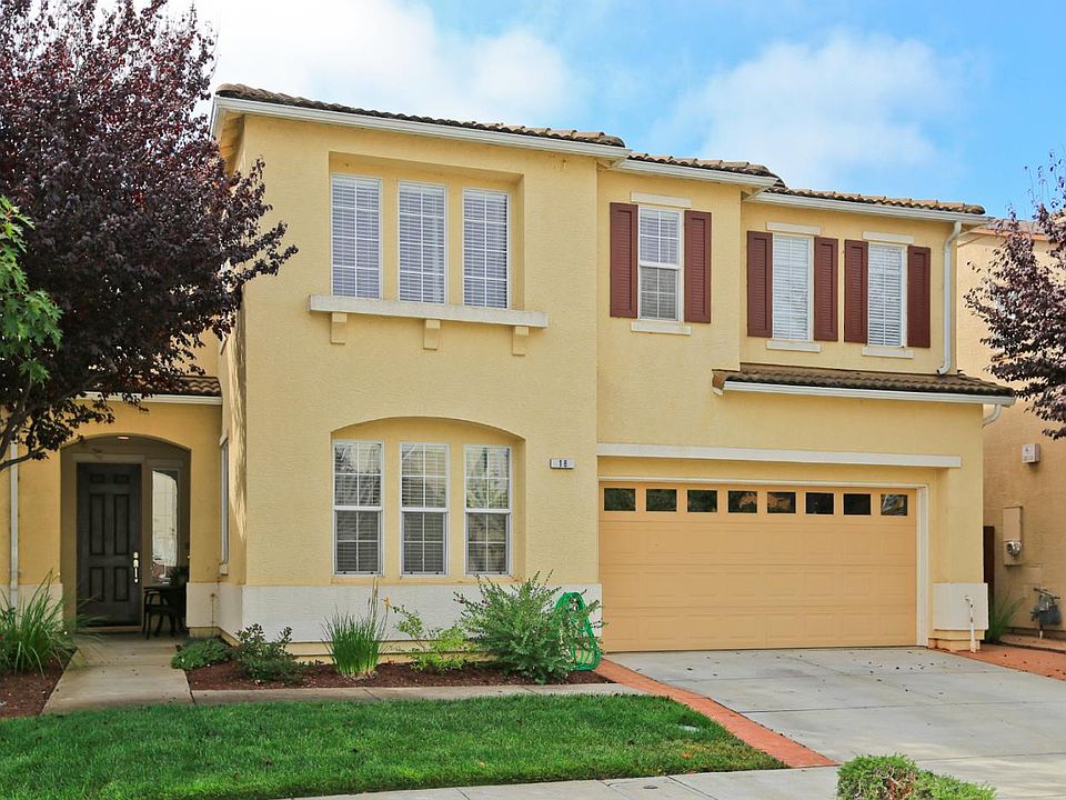 1st image of 18 Quinta Vista St