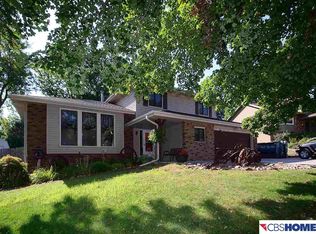 12941 Old Cherry Rd, Omaha, NE 68137