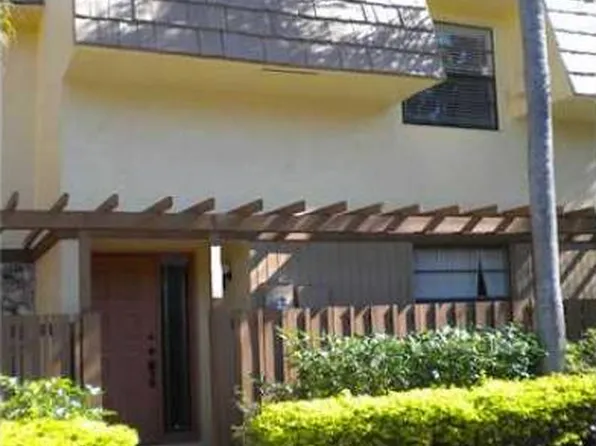7869 NW 11th St, Plantation, FL 33322