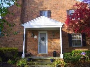 6124 Cabot Ct UNIT 4, Mentor, OH 44060