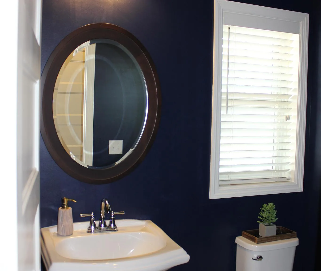 2608 Isabelle Dr — Photo 4