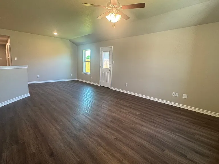 1618 Pima Trl — Photo 3