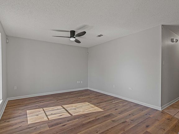 4th image of 57726 True Hope Ln