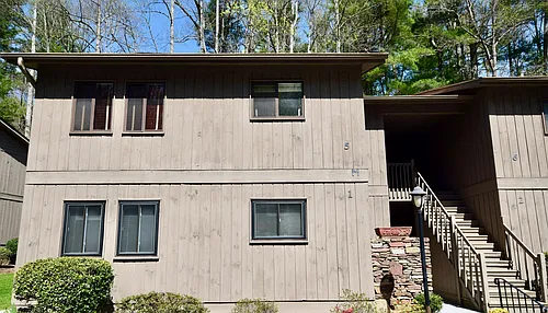 49 Lake Dr Photo 1
