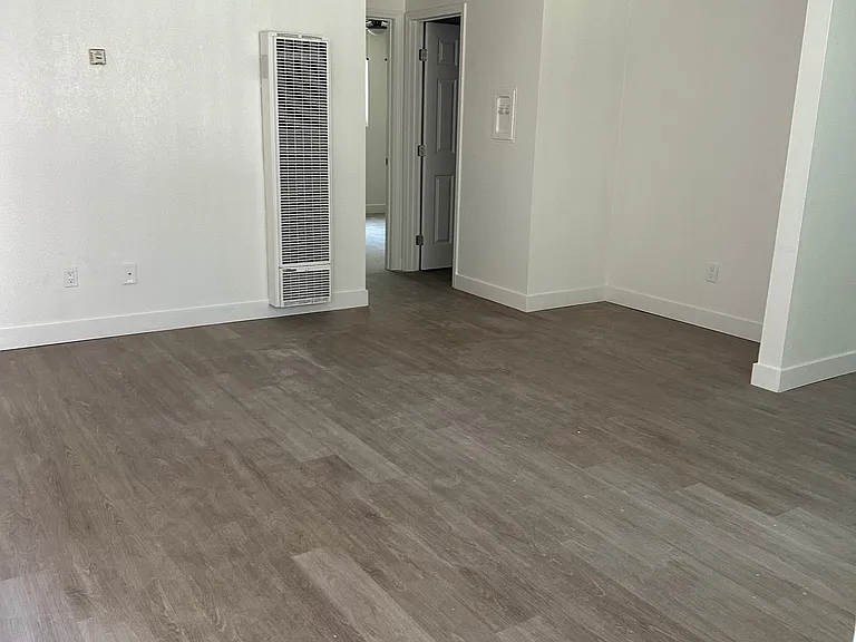 25 New York St #4 — Photo 6
