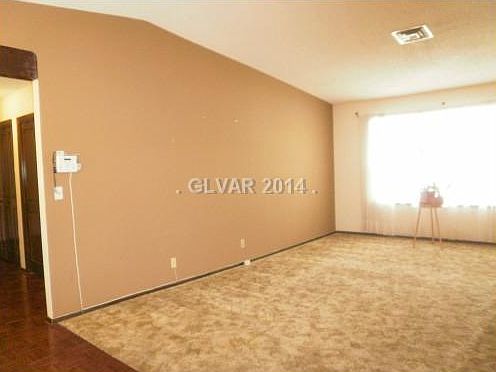 4th image of 2418 Vista Colina St