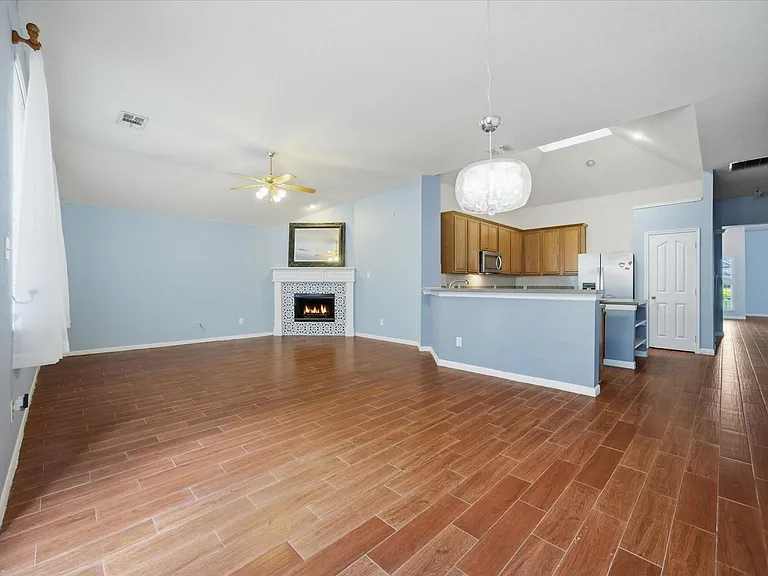 5101 Stonecrest Dr — Photo 24