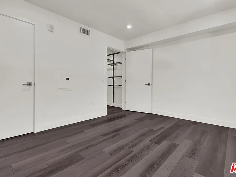 3667 Mentone Ave #4 — Photo 18