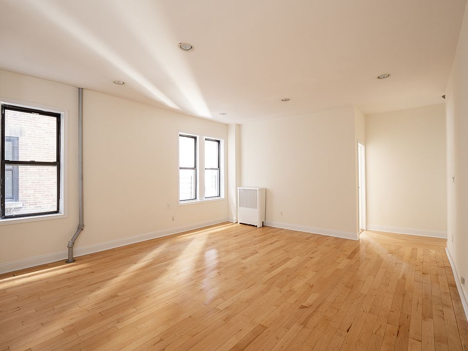 1st image of 225 W End Ave APT 31