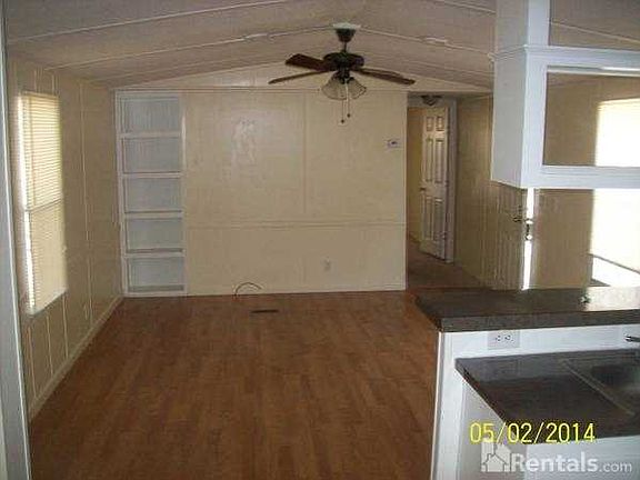 3rd image of 13 Parkview Dr
