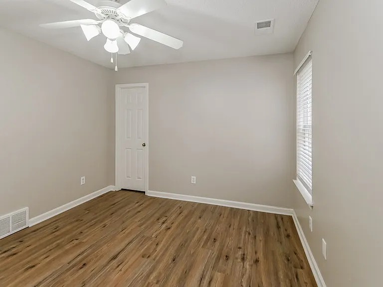 2835 Misty Briar Cv — Photo 9