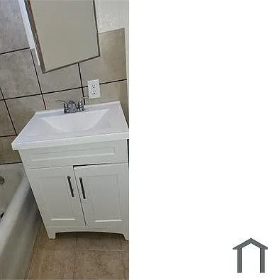 1711 W 64th St #105 — Photo 15