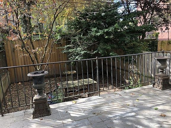 4th image of 414 7th Ave APT 1
