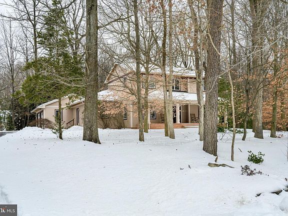 2nd image of 204 Double Creek Rd