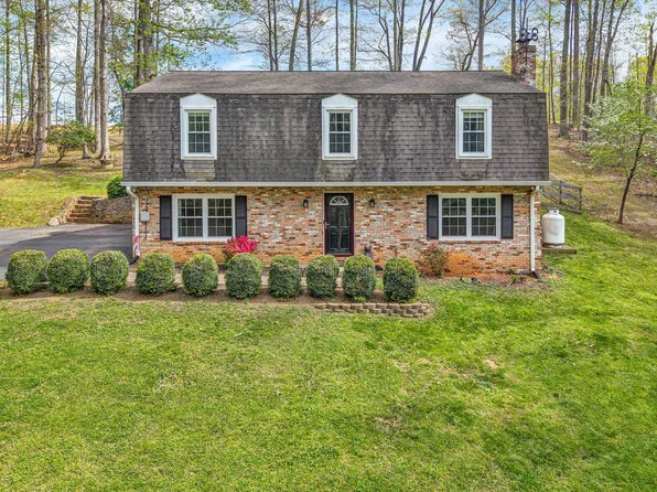 1764 Hidden Forest Dr, Goodview, VA 24095