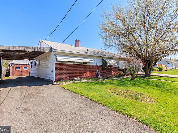 2nd image of 2405 Brunswick Rd