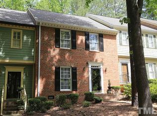 552 Weathergreen Dr, Raleigh, NC 27615