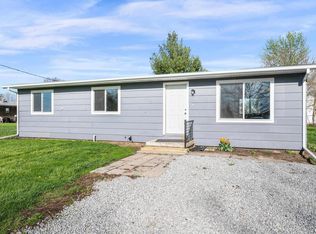 304 N 7th Ave, New Windsor, IL 61465