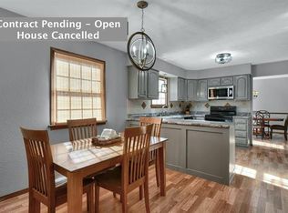 1434 McCoy Dr, Edwardsville, IL 62025