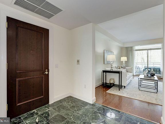 5th image of 5630 Wisconsin Ave APT 203