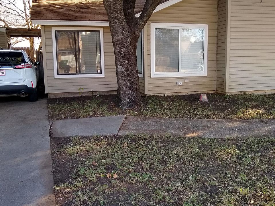 1st image of 105 Suttonwood Dr