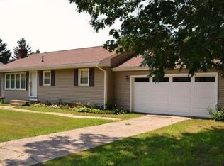 126 Jensen Cir, West Springfield, MA 01089