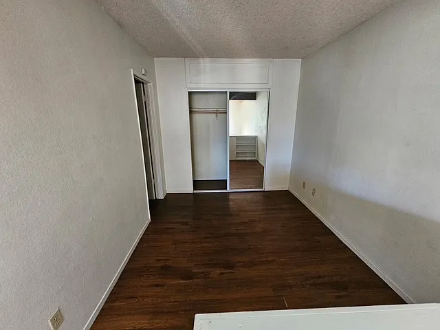 Baywood Apartments — Photo 33