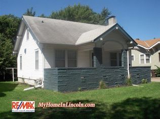 1017 S 33rd St, Lincoln, NE 68510