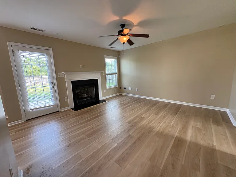 2149 Gray Goose Loop — Photo 9