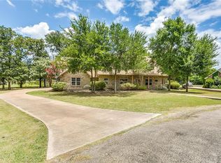 3917 Creekside Ct, Burleson, TX 76028