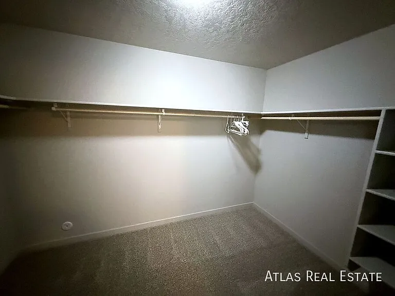 3007 N Cherry Grove Way — Photo 12
