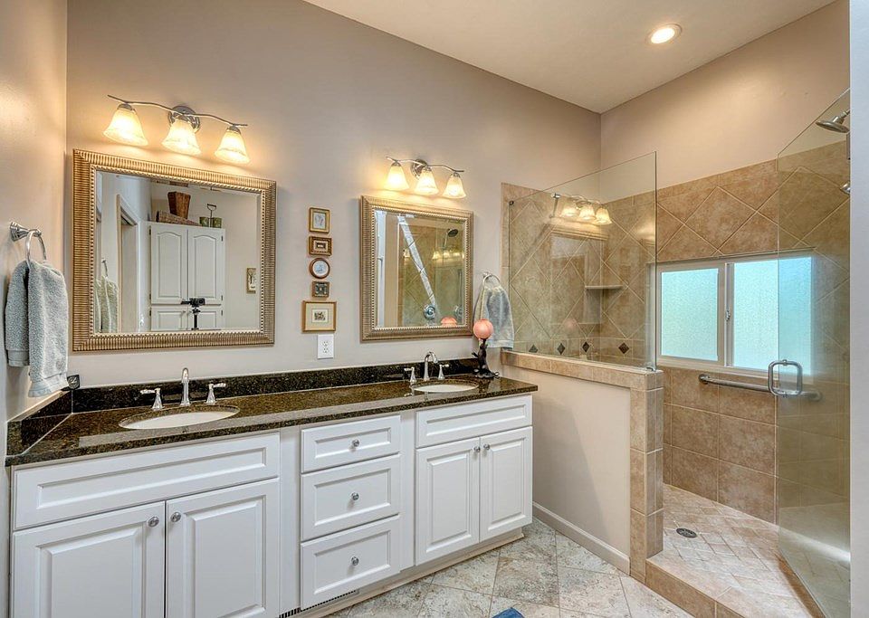25th image of 198 Riverbend Dr
