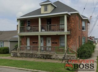 124 1/2 E Warren St, Michigan City, IN 46360